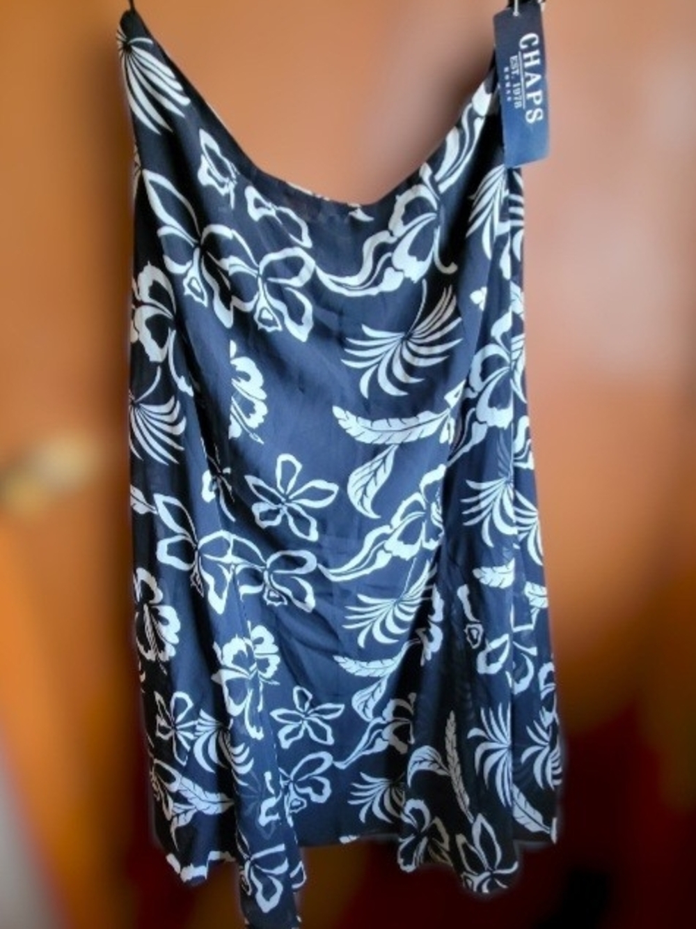 New Chaps Navy and White Floral Flowy Skirt. Size 18W